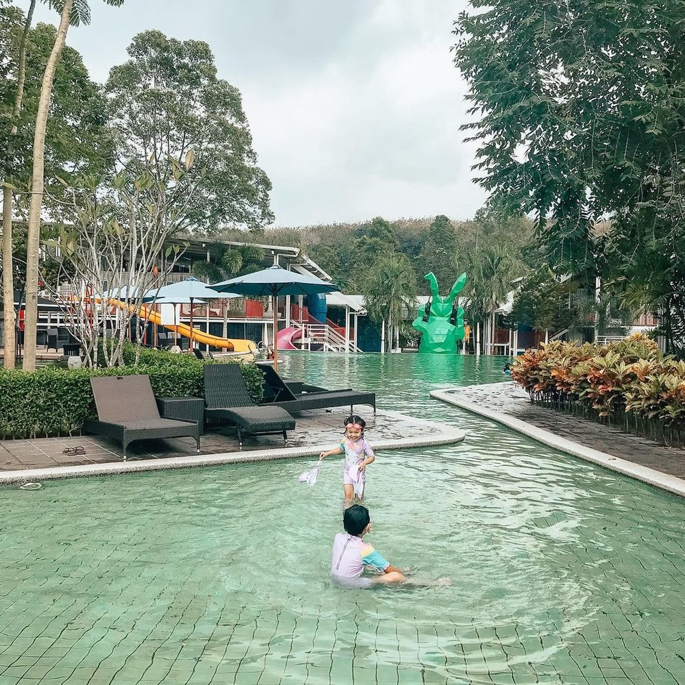 Dash Box Cyberjaya Best Family Hotel