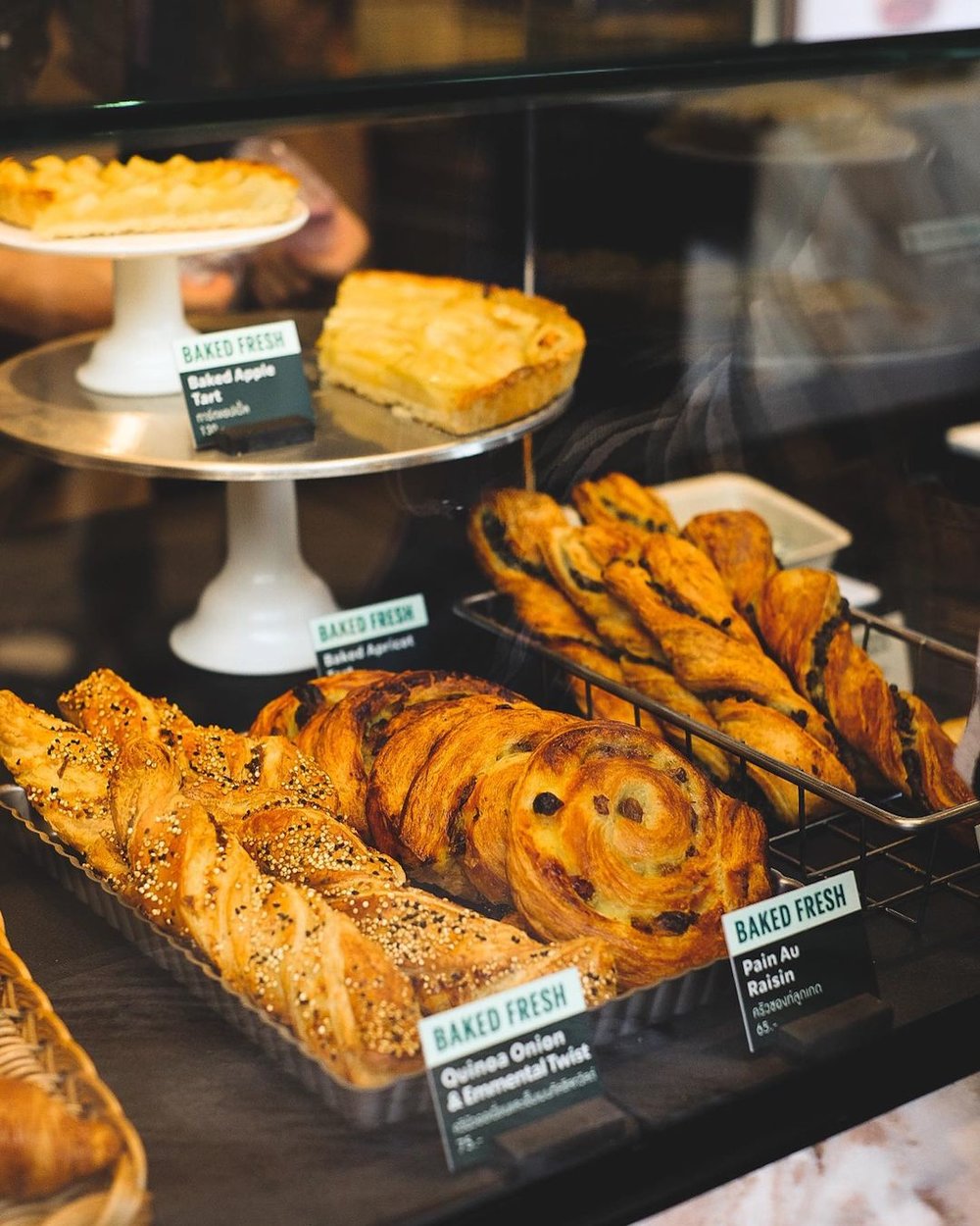 starbucks bangkok thailand chao phraya river