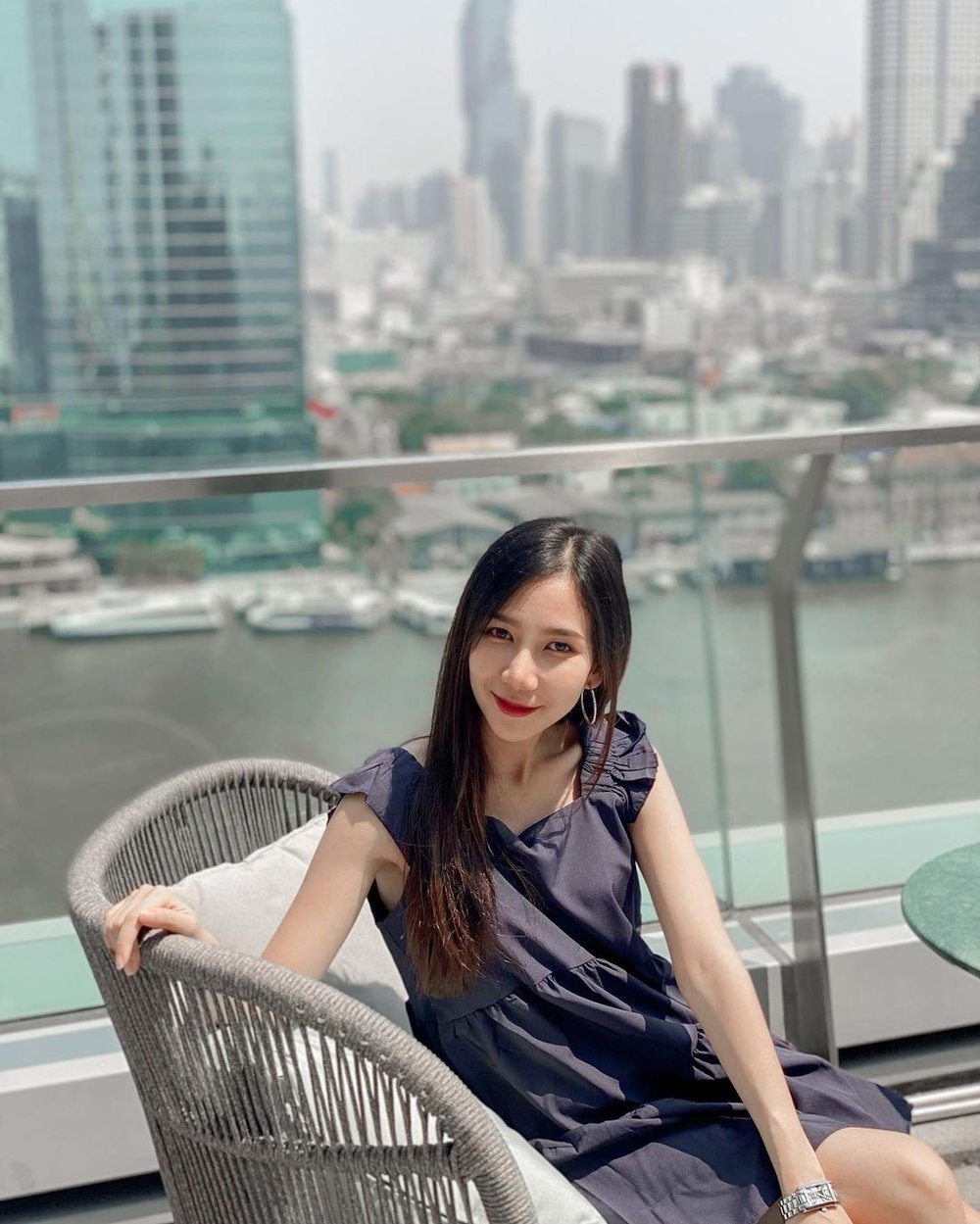 starbucks bangkok thailand chao phraya river