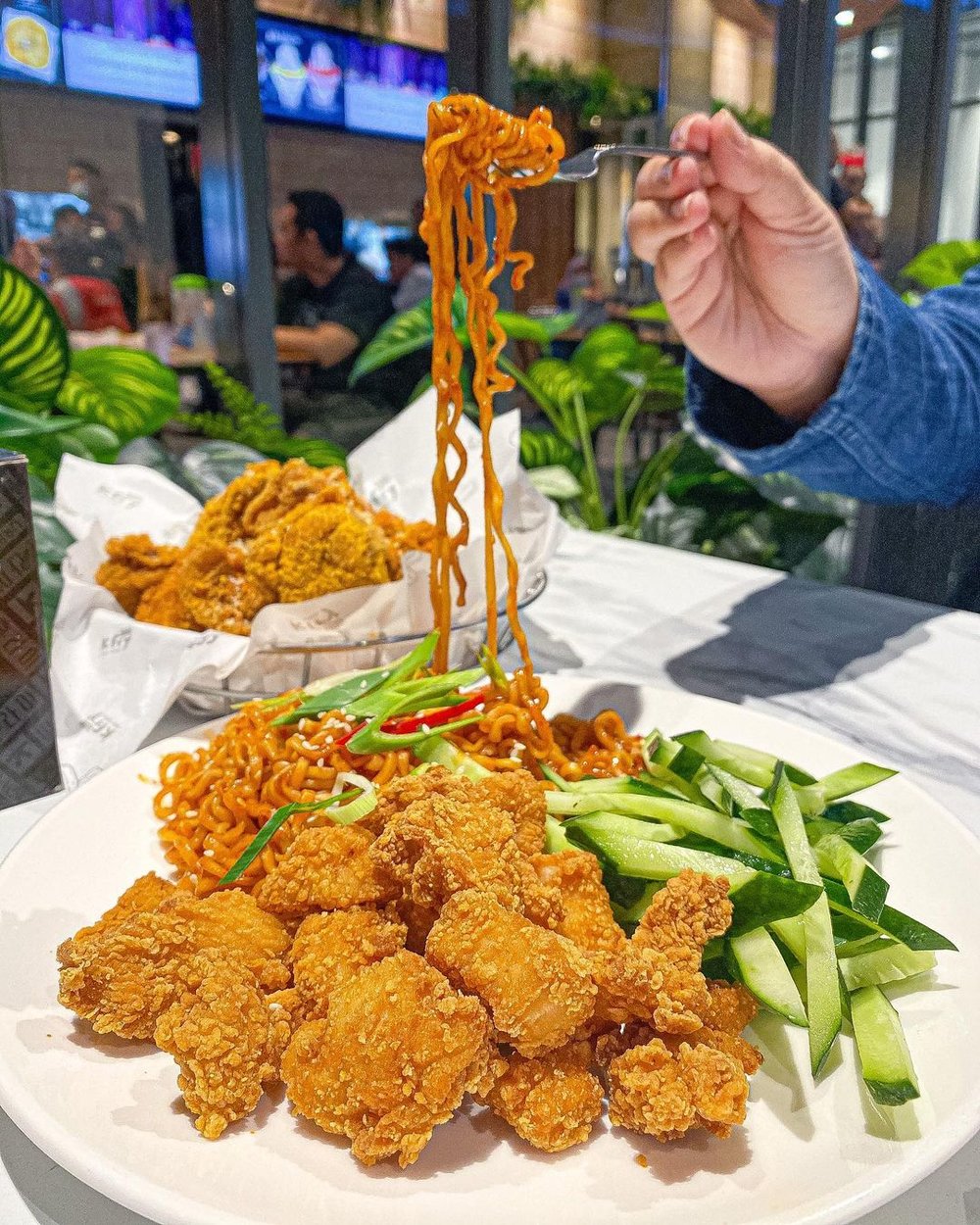 halal korean restaurant food kfry korean fried chicken