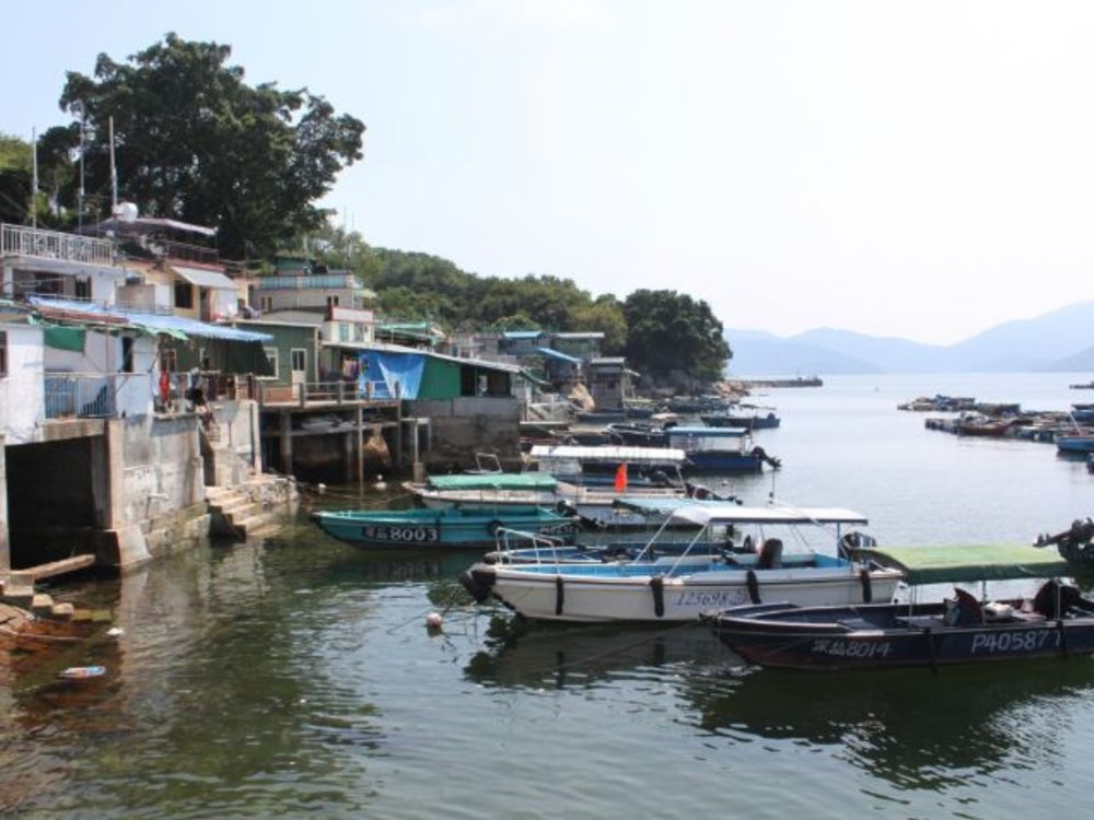 塔門好去處海傍街