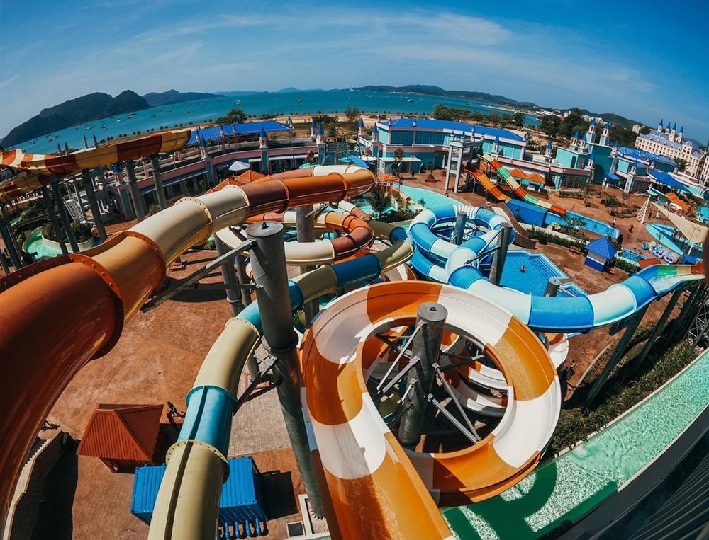 MY BM taman tema air splash out langkawi