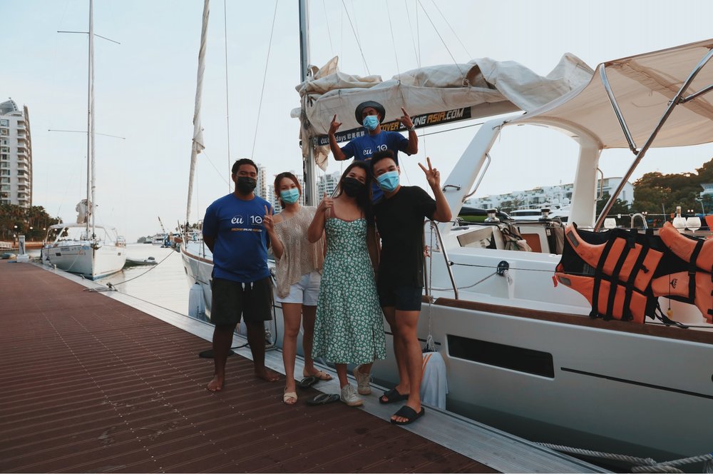 southern island yacht tour meet crew