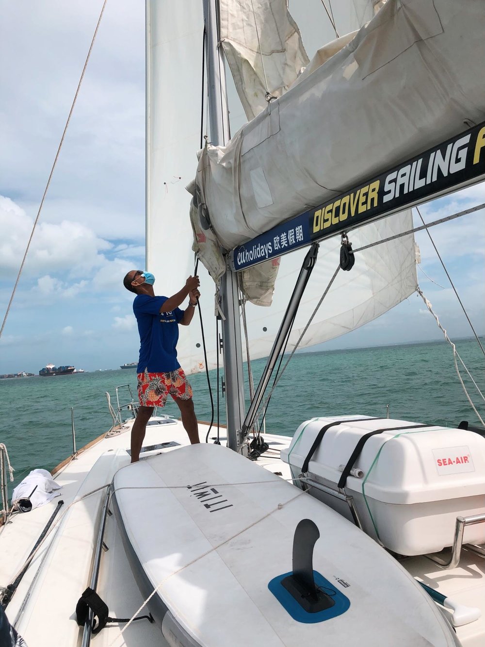 southern island yacht tour 