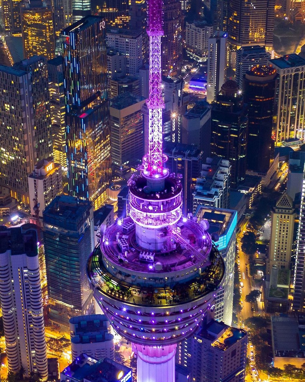 atmosphere 360 kl tower restaurant