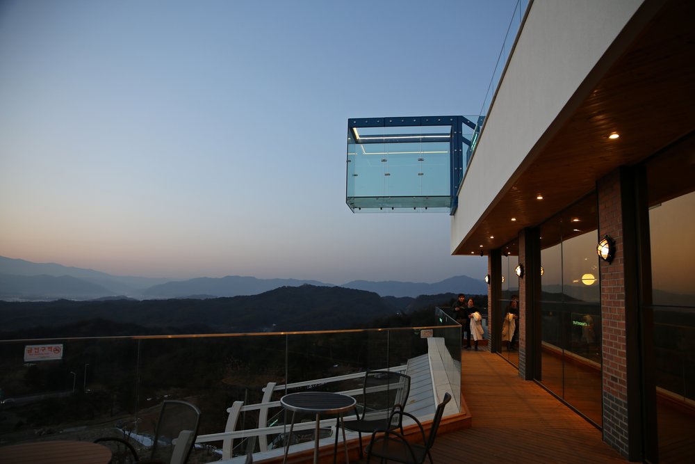 ห้องกระจกชมวิว ภูเขากูบองซาน