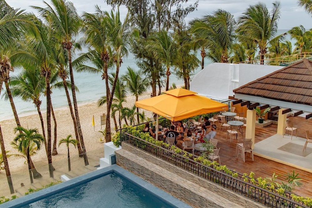 crown regency hotel boracay