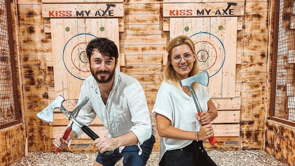 They’ve taken on the ultimate axe throwing challenge in Sydney. Credits @twoluggagetrip on Instagram