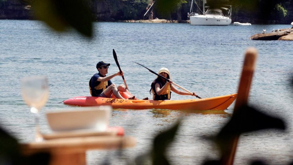 Discover Manly’s secret beaches with a kayak!