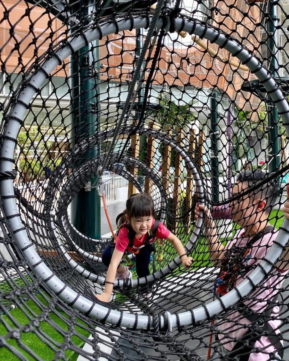 escape challenge pj paradigm mall