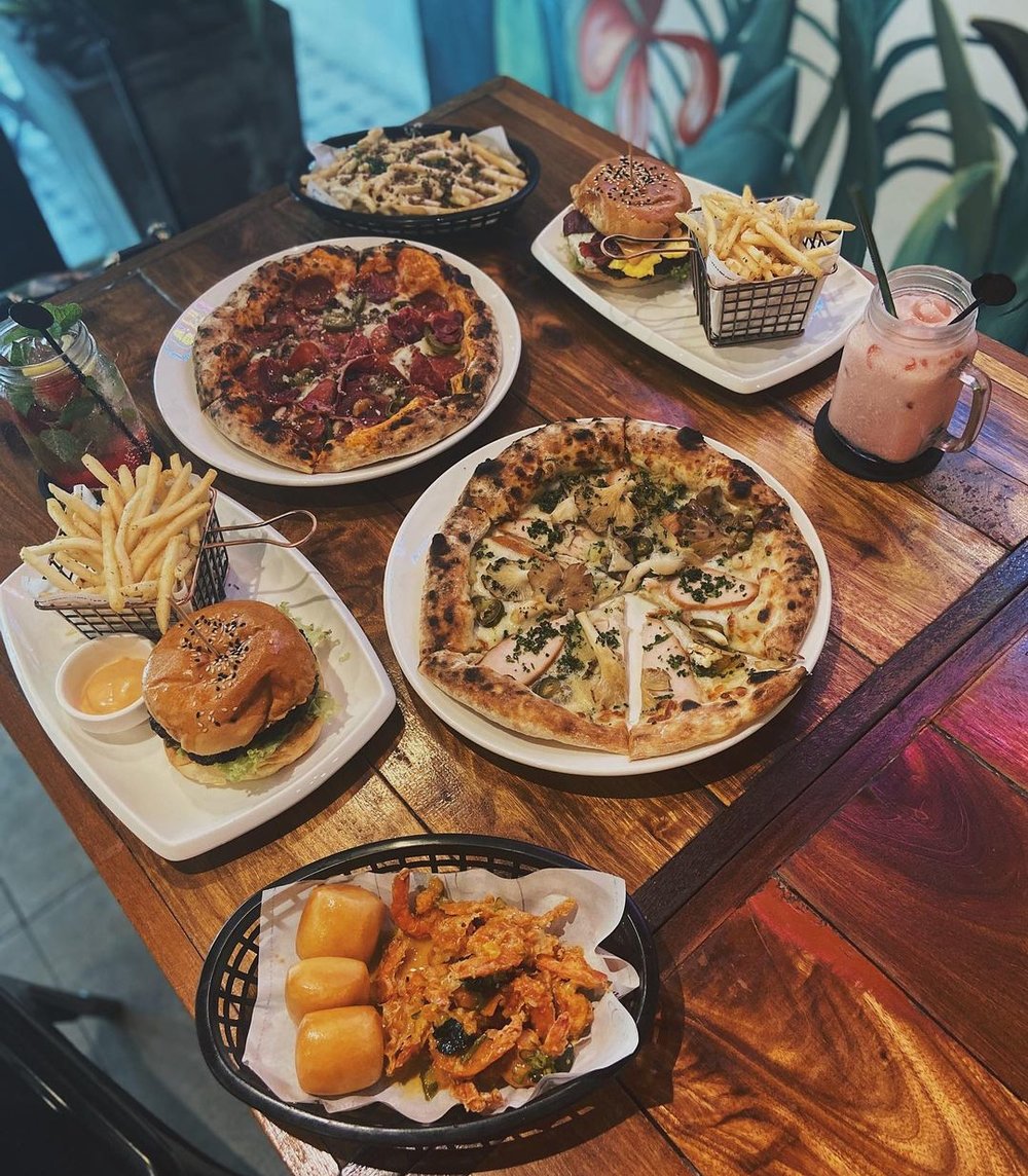 Deep Dish Pizza Meat & Eat Aman Suria Best Pizza In KL & PJ