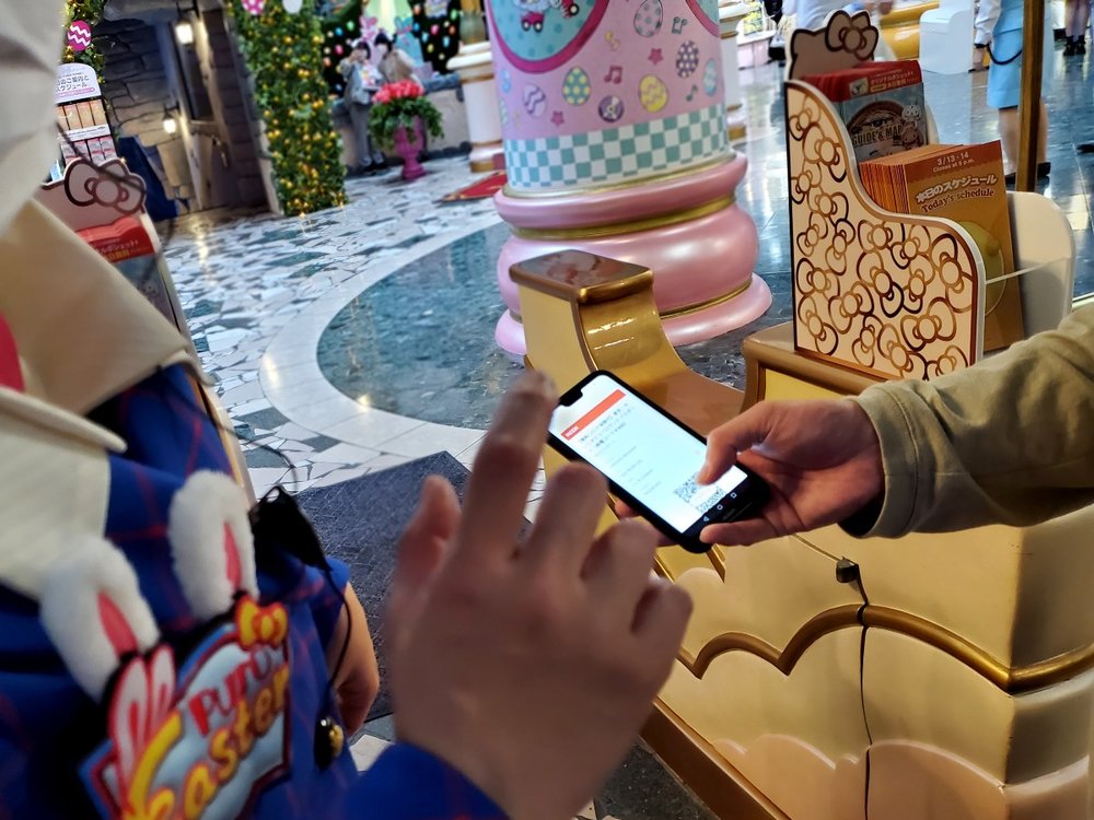 KLOOKならスマホでサクッと即時予約できて、チケット引換え不要