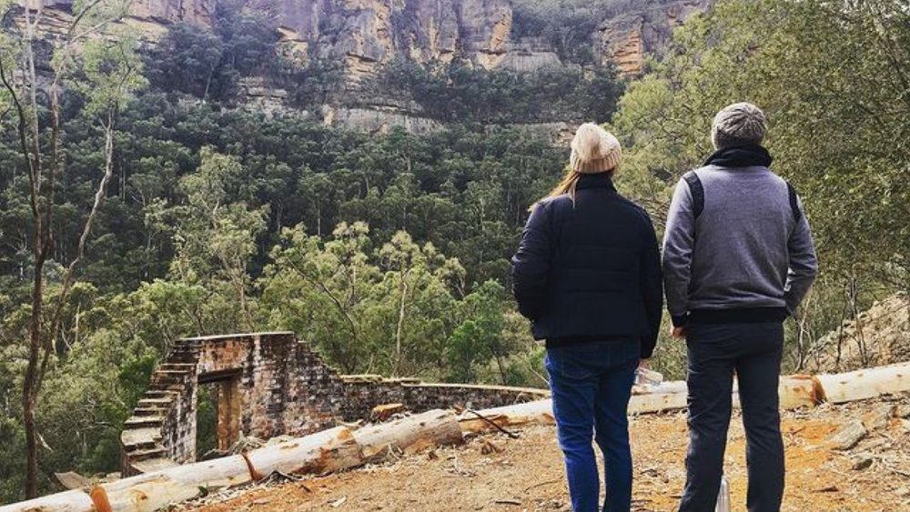 Tour around the historic Newnes Ruins and experience other eco tours at Wolgan Valley! Credits: @wolganvalleyecotours