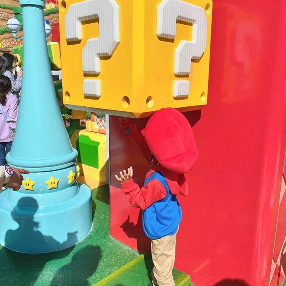 はてなブロックと小さなマリオ