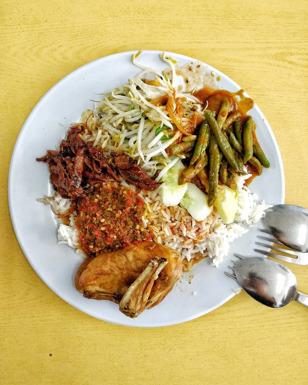 Restoran Ayam Kampung Bandariya