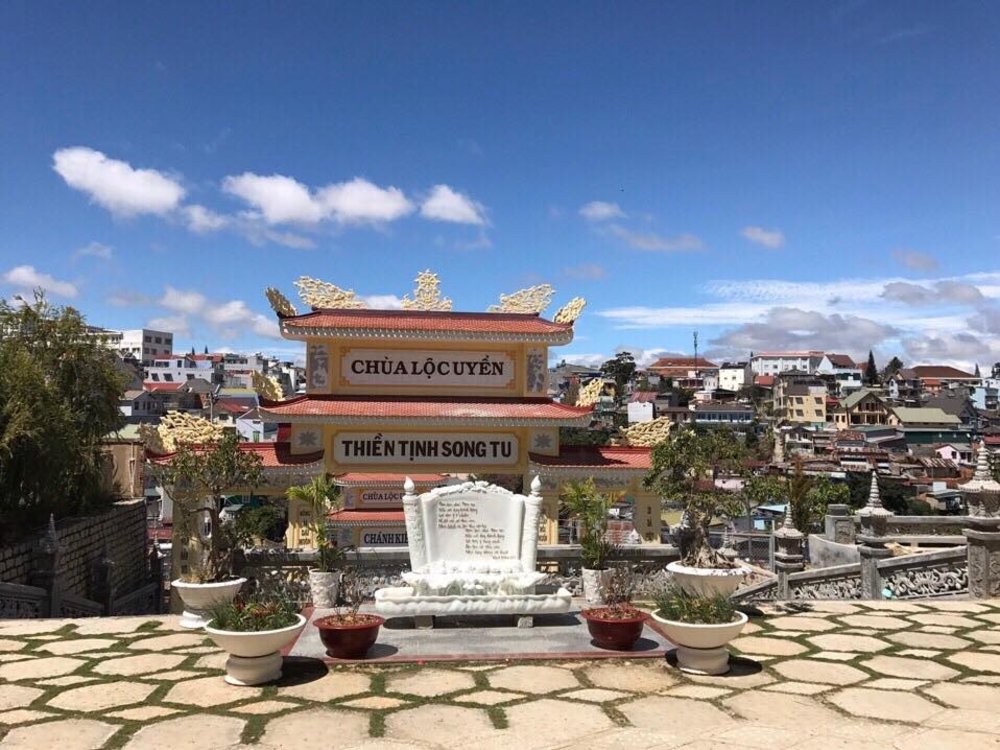 Chùa Lộc Uyển Đà Lạt
