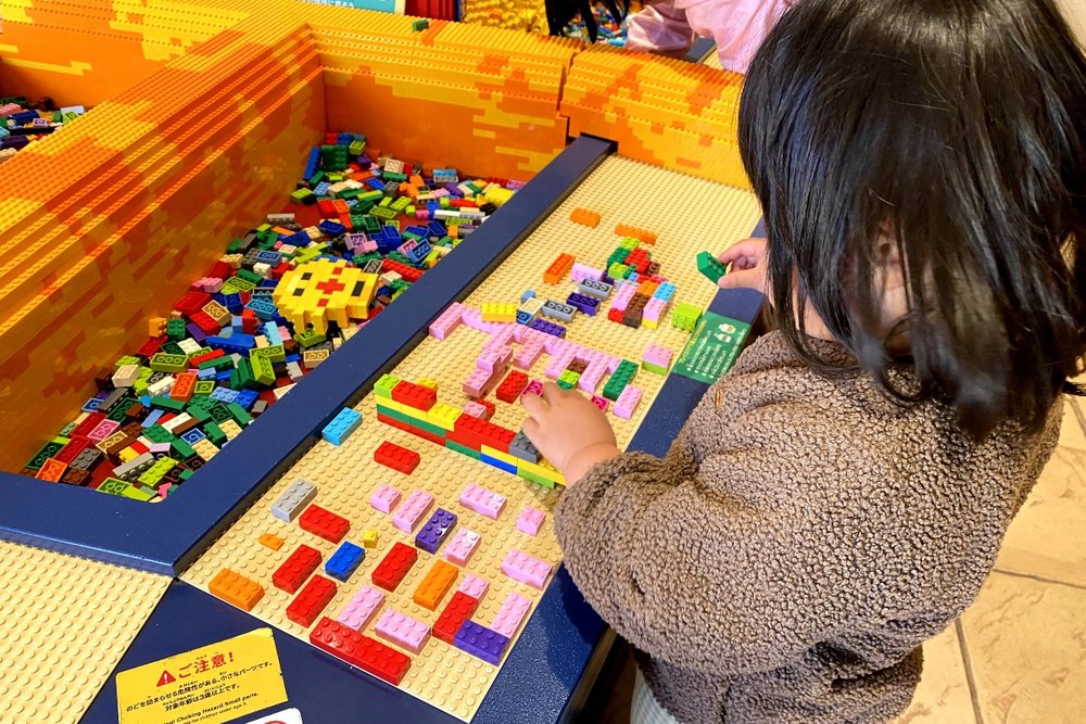 レゴランド・ジャパンと女の子