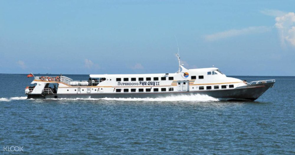 mua-ve-tau-superdong-hon-son