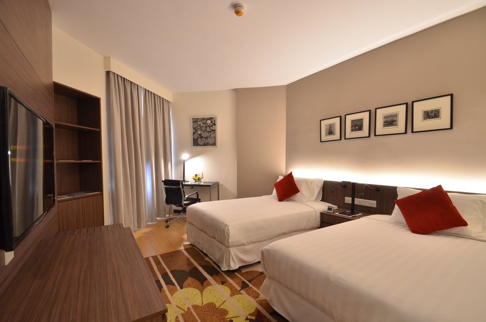 oakwood hotel family room