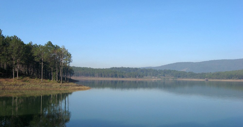 Tham Quan Đập Nước Hồ Tuyền Lâm