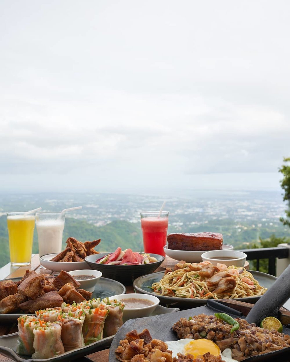 filipino dishes in balay sa busay