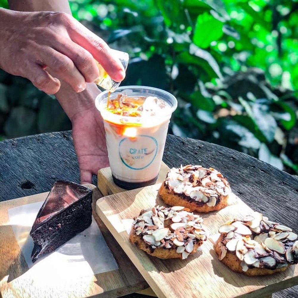 blended drink and dessert in crate cafe