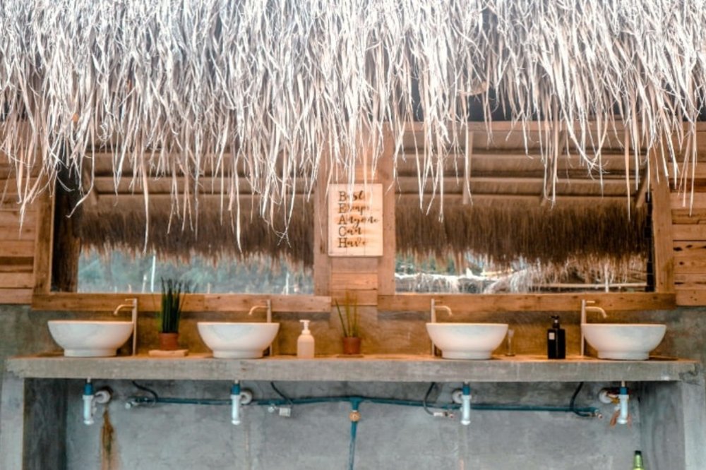 kwentong dagat shared washroom amenities