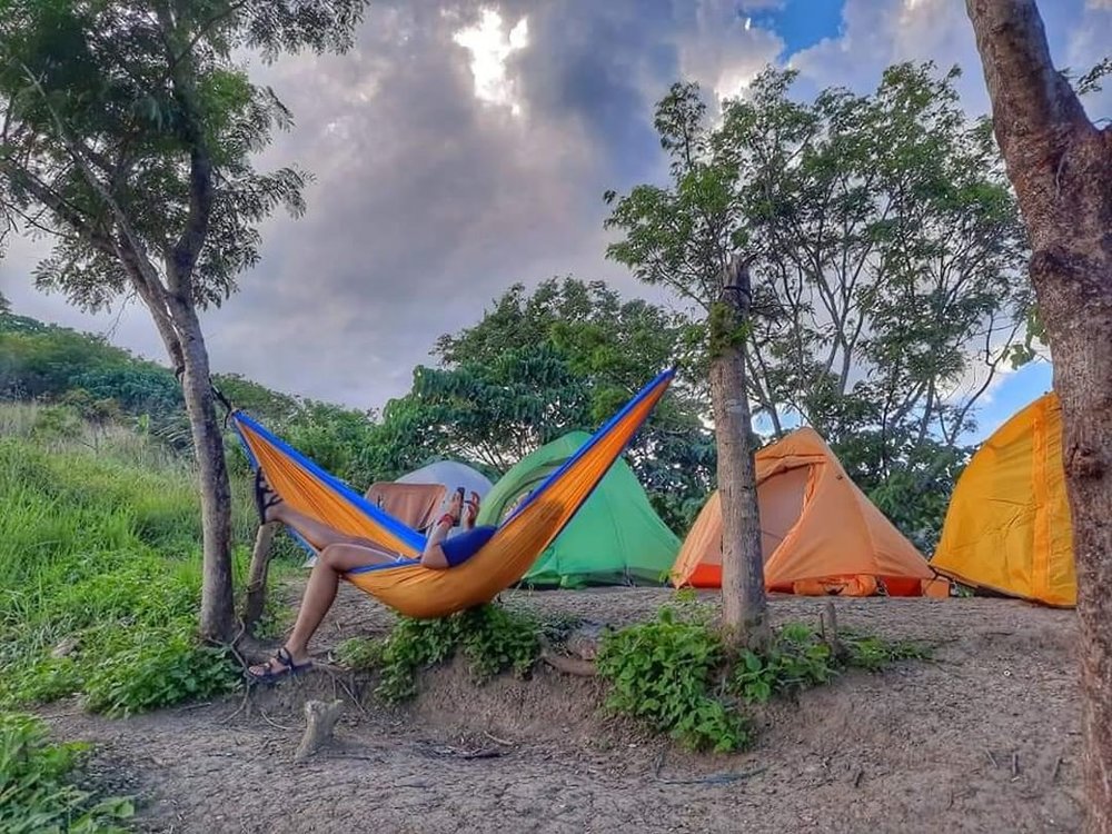 Singalong Nature Campsite Hill in the morning