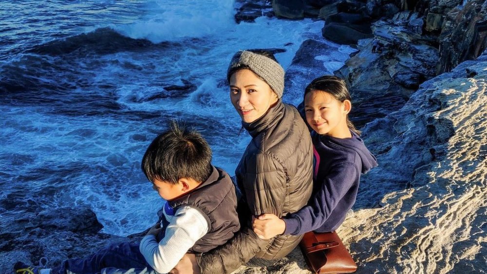 Enjoy the perfect view for whale watching with your kids! Image credits: @ancilladhian