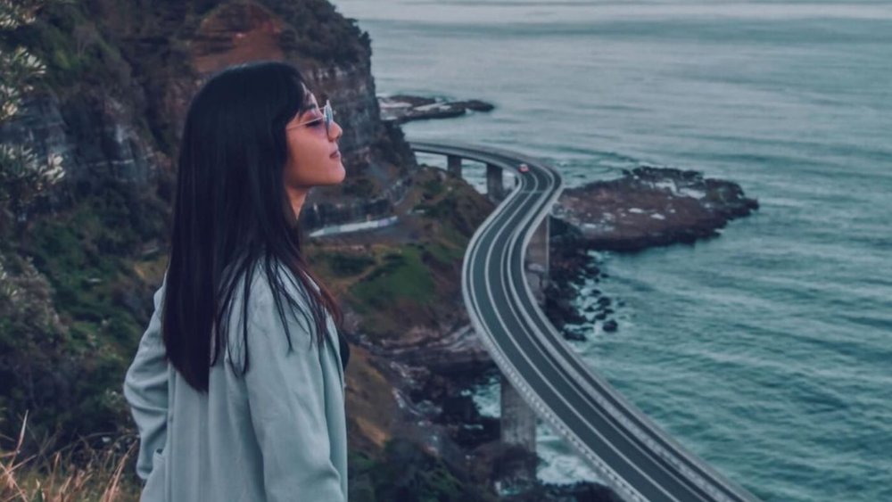 Breathe in fresh air after hiking up to the Sea Cliff Bridge Lookout! Credits: @erika91