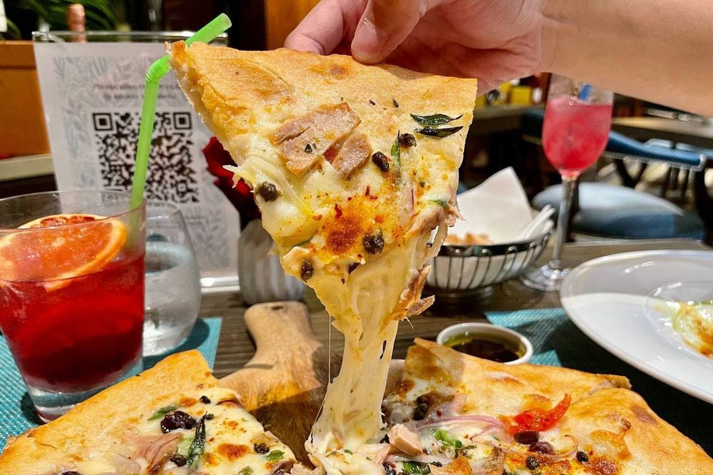 SG Sofitel Sentosa The Cliff Dinner Pizza