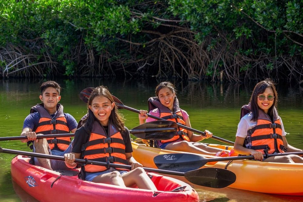 kayaking at sumilon island lagoon