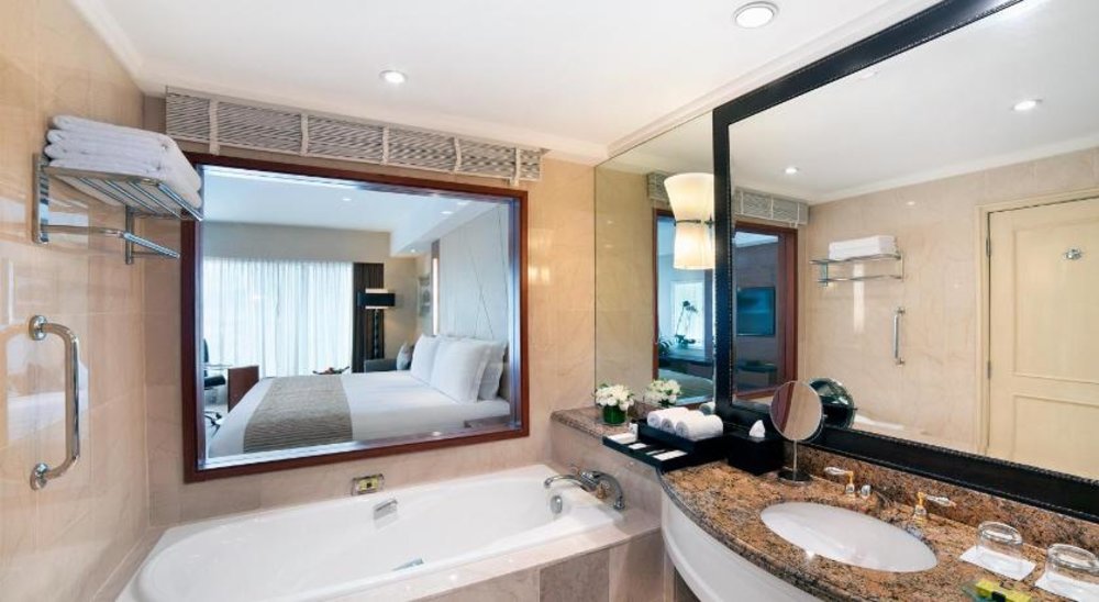 intercontinental hotel kl bathtub bathroom