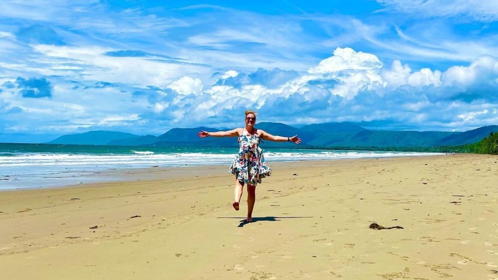 Cairns is best viewed above! Credits: @1300skydivecairns