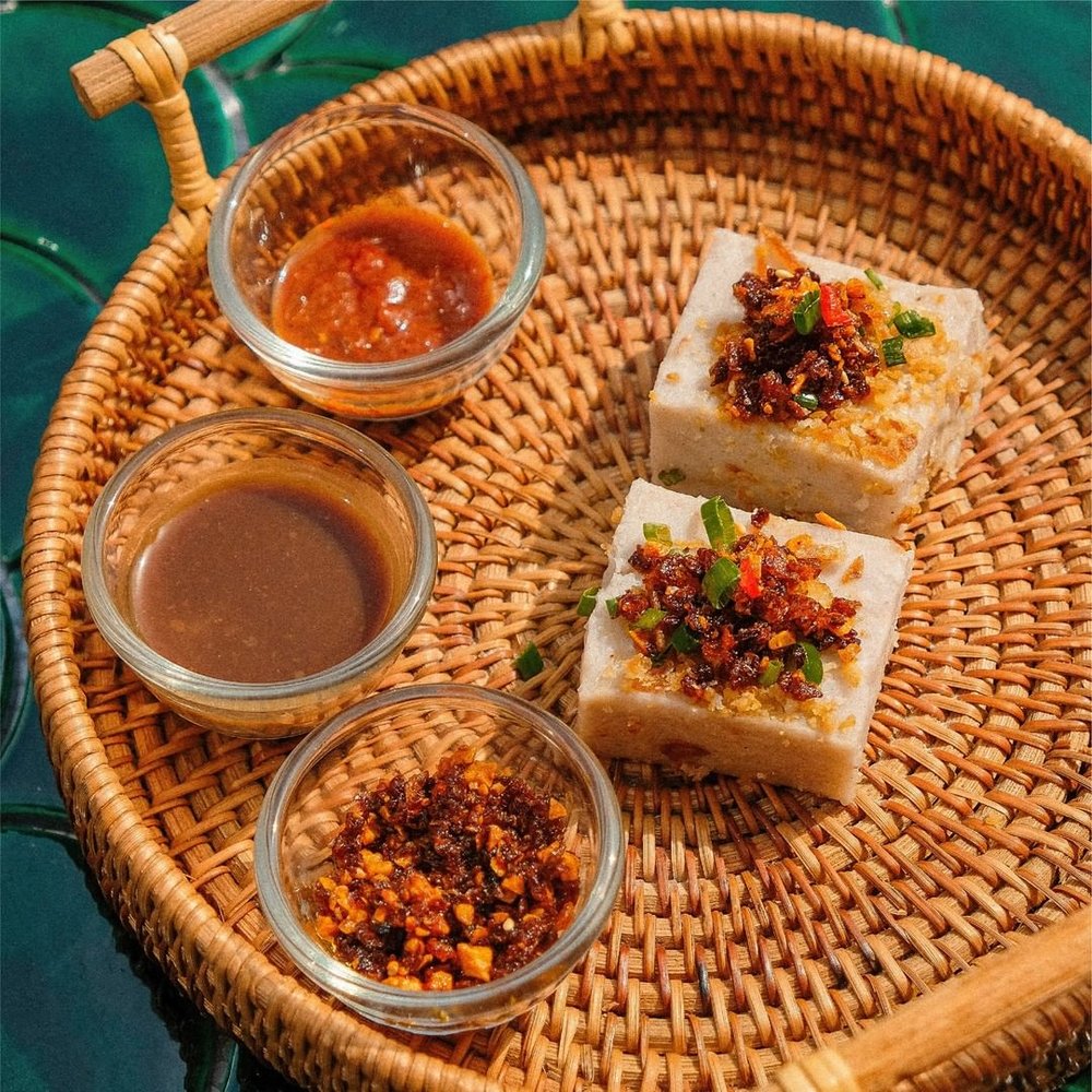 Okay Eats Traditional Nyonya Yam Cake Online Delivery shop local for Raya kuih