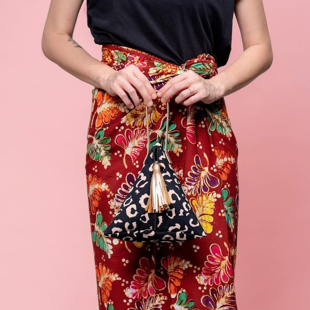 Batik Boutique Handcraft Batik Gift Set shop local for batik kain Raya