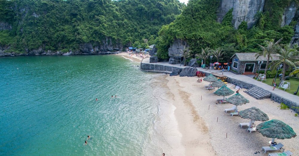 Chèo Kayak và Bơi Lội Tại Đảo Ti Tốp