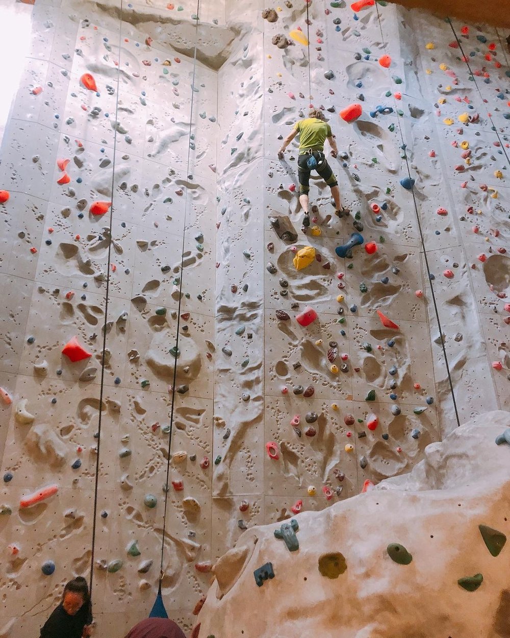 8 Bouldering & Rock Climbing Spots In Klang Valley For A Satisfying