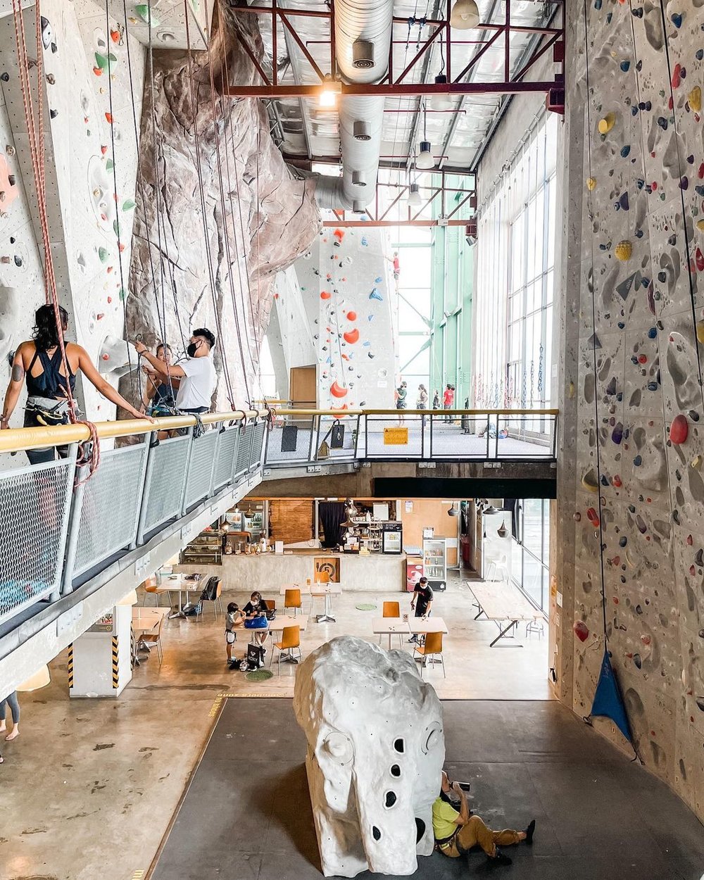 8 Bouldering & Rock Climbing Spots In Klang Valley For A Satisfying