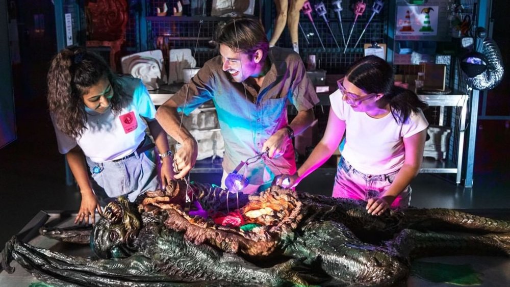 Play Operation and learn alien anatomy at Weta Workshop Unleashed! Credits: @wetaworkshopunleashed 