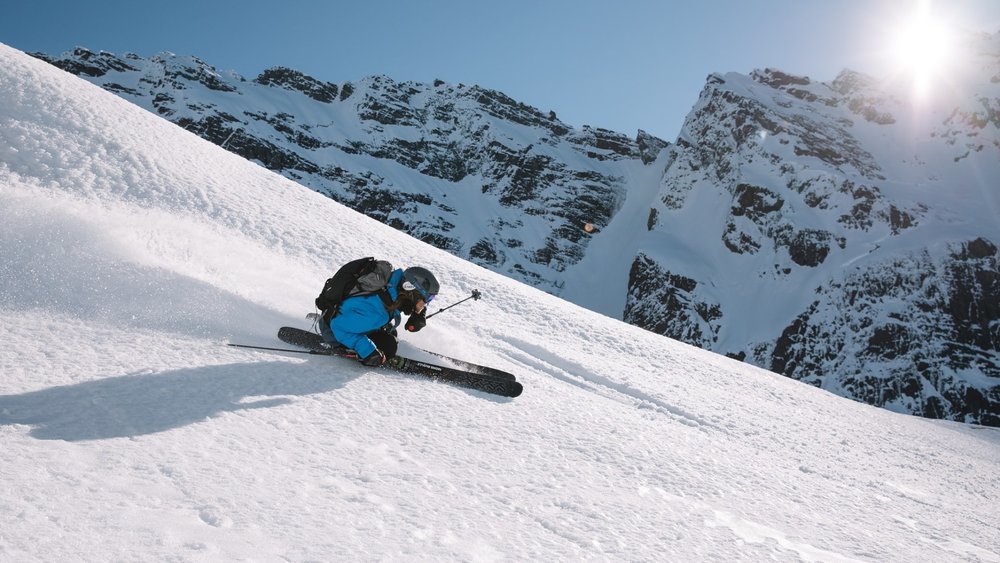 Make memories of a lifetime with heli skiing! Credits: Southern Lakes Heliski Facebook page