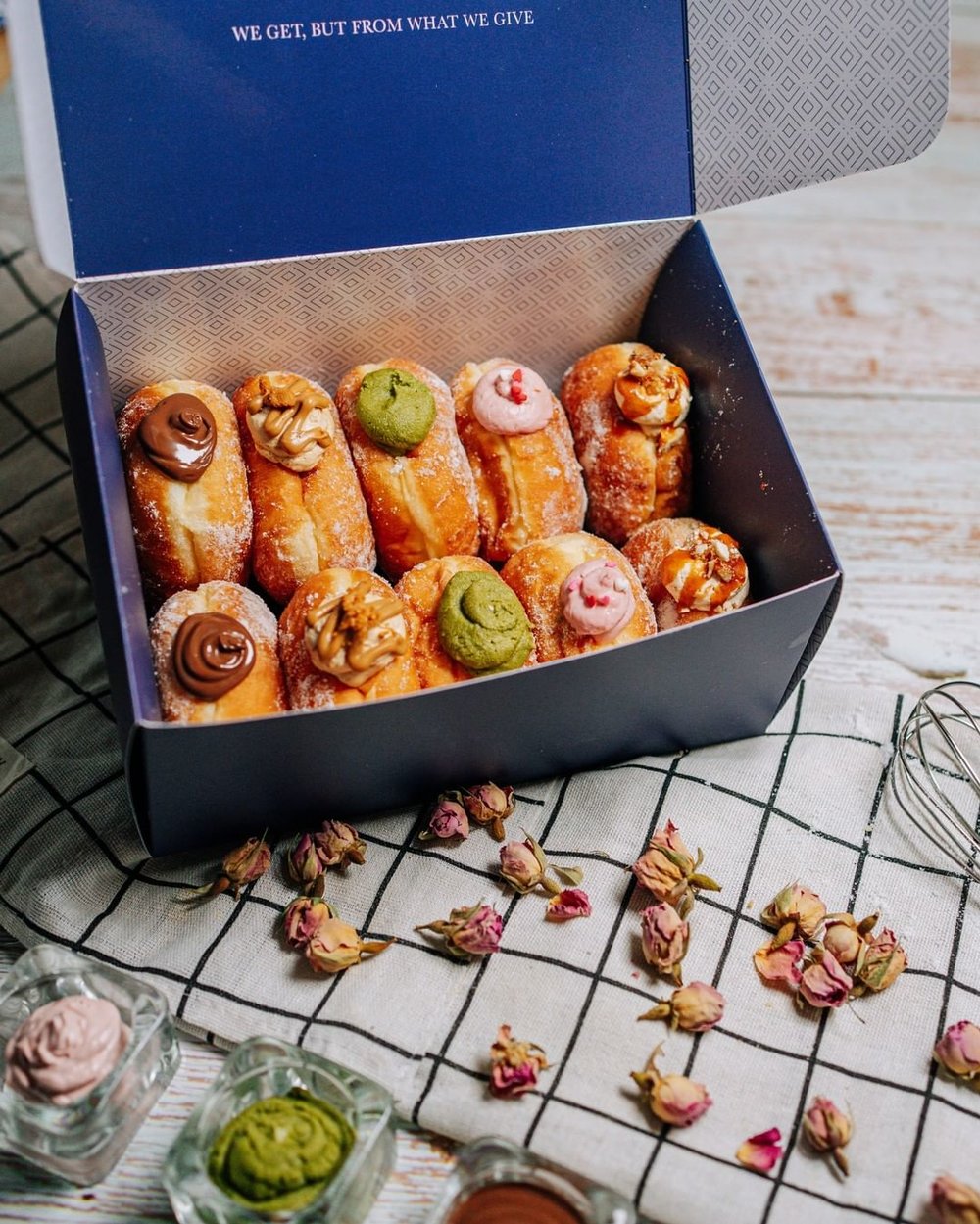 sugar and i desserts kl delivery