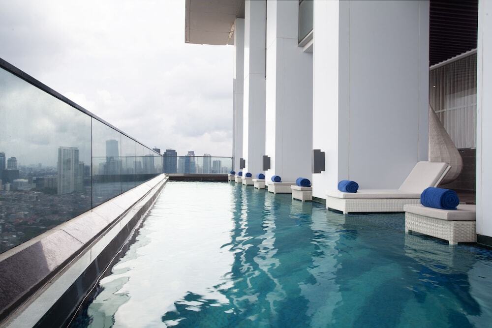 Ascott Sudirman Jakarta - Swimming Pool
