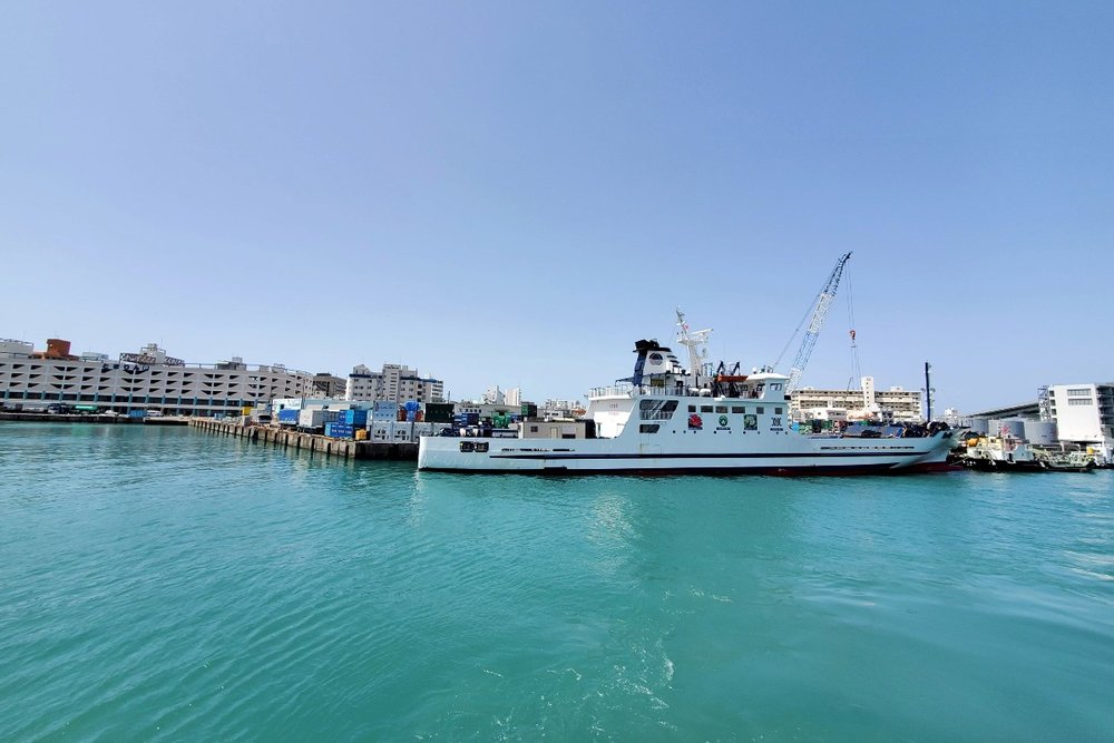 大東諸島行き / 粟国島行き カウンター