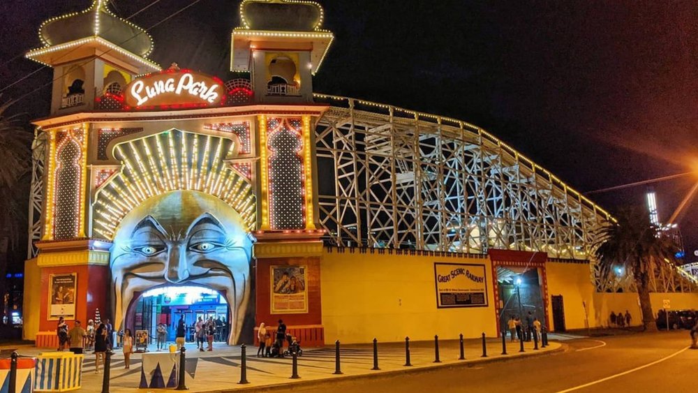 Scream at the top of your lungs when you visit Luna Park! Image credits: @vincetse