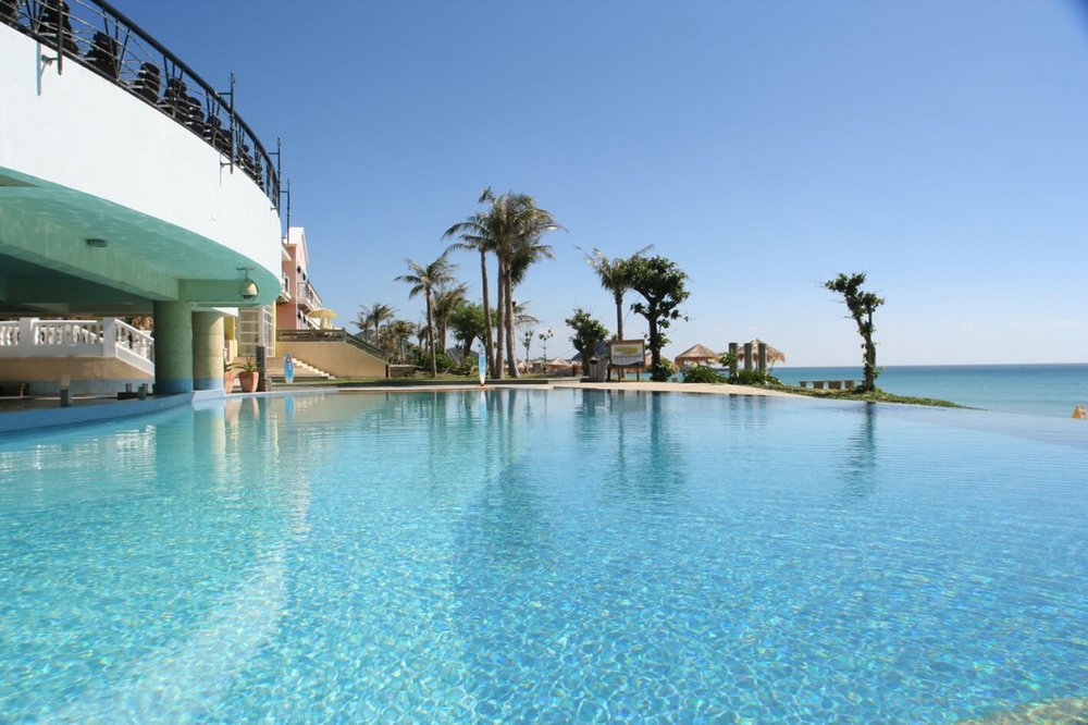 泳池飯店推薦:墾丁夏都沙灘酒店