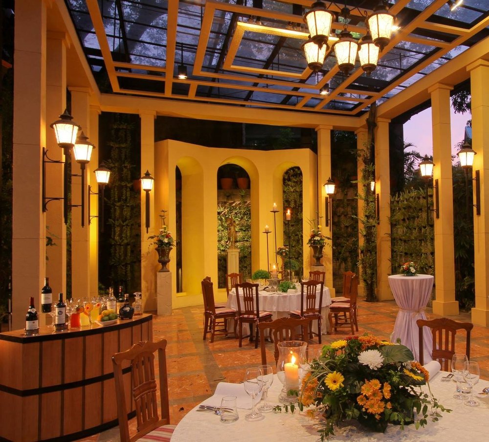 dining seating area at quezon city restaurant