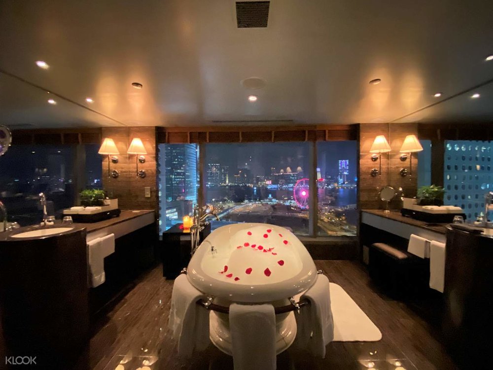 Harbour View Suite Bathroom