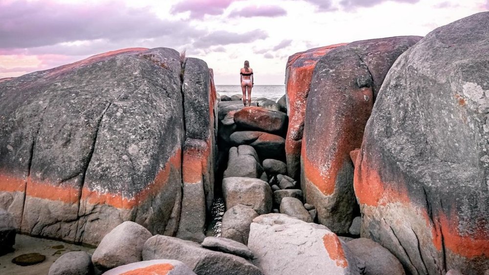 Fall in love with the majestic Bay of Fires. Image credits: @trentjohnmartin