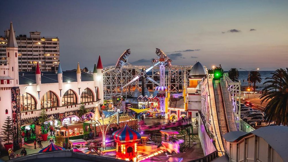 There are tonnes of rides and attractions to choose from at Luna Park Melbourne! Image credits: @lunaparkmelb